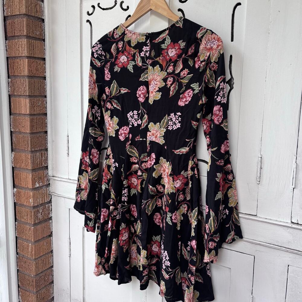 Altar'd State Boho Romantic Floral Dress size Small - Picture 2 of 6